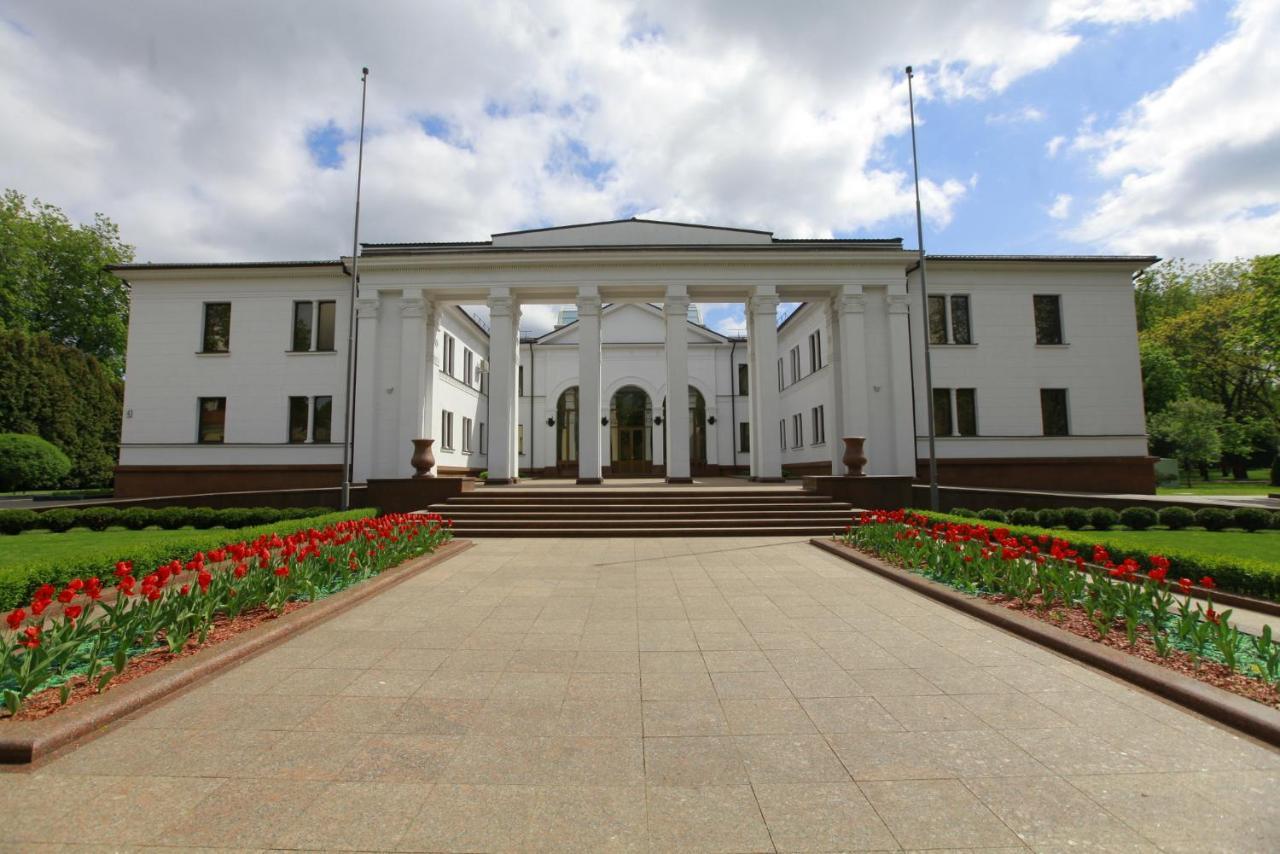 Vip Apartments Dipservice Hall Minsk Eksteriør billede