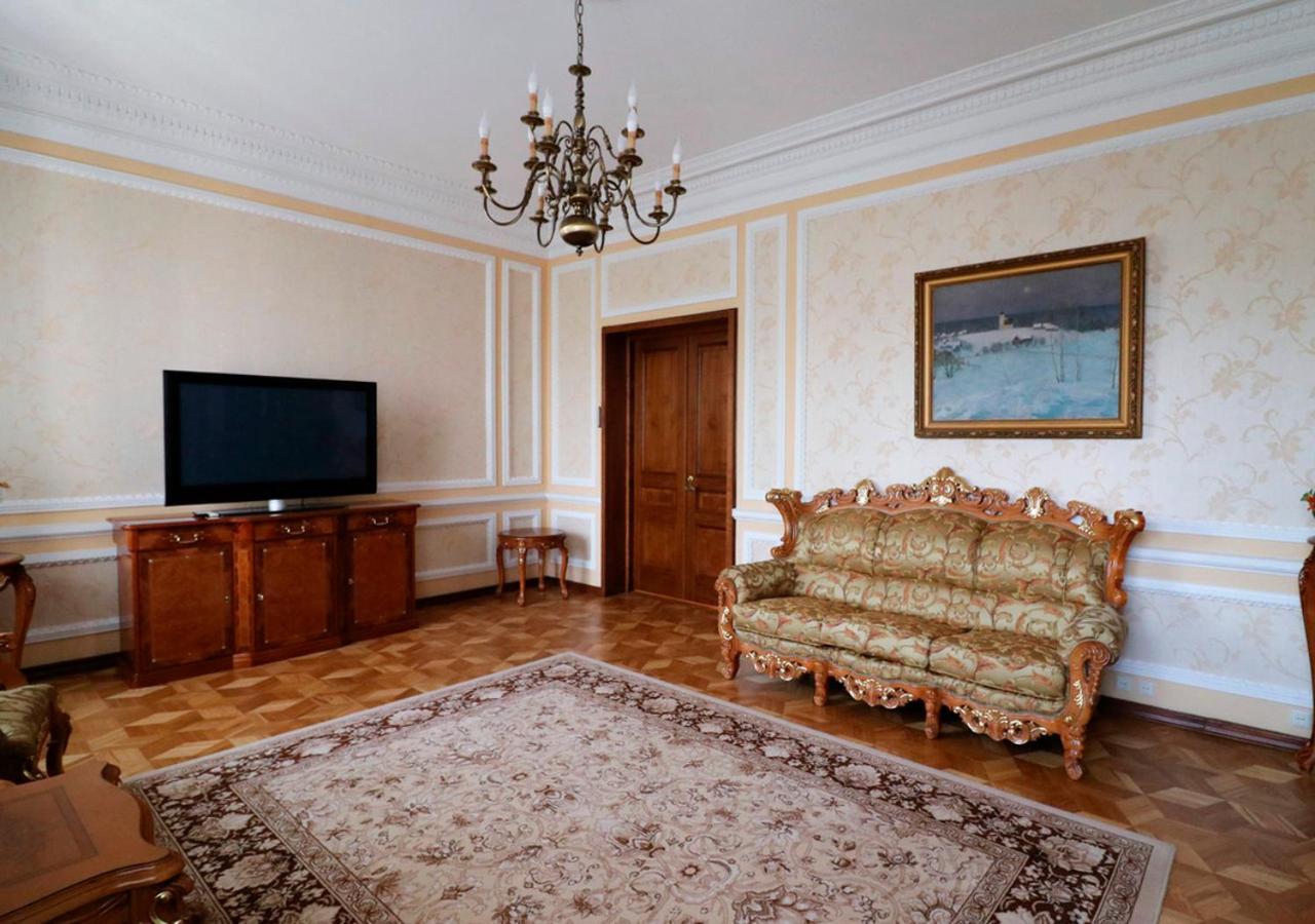 Vip Apartments Dipservice Hall Minsk Eksteriør billede