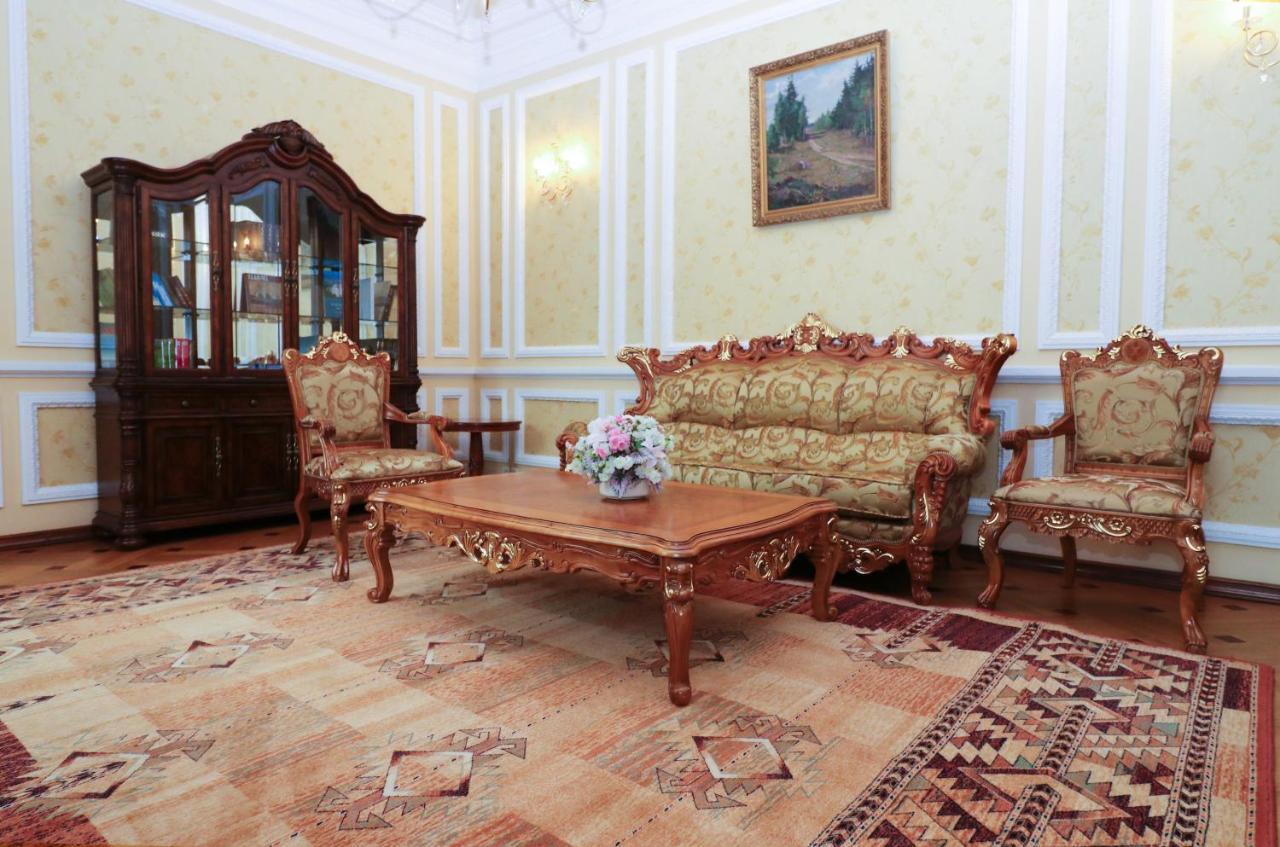 Vip Apartments Dipservice Hall Minsk Eksteriør billede