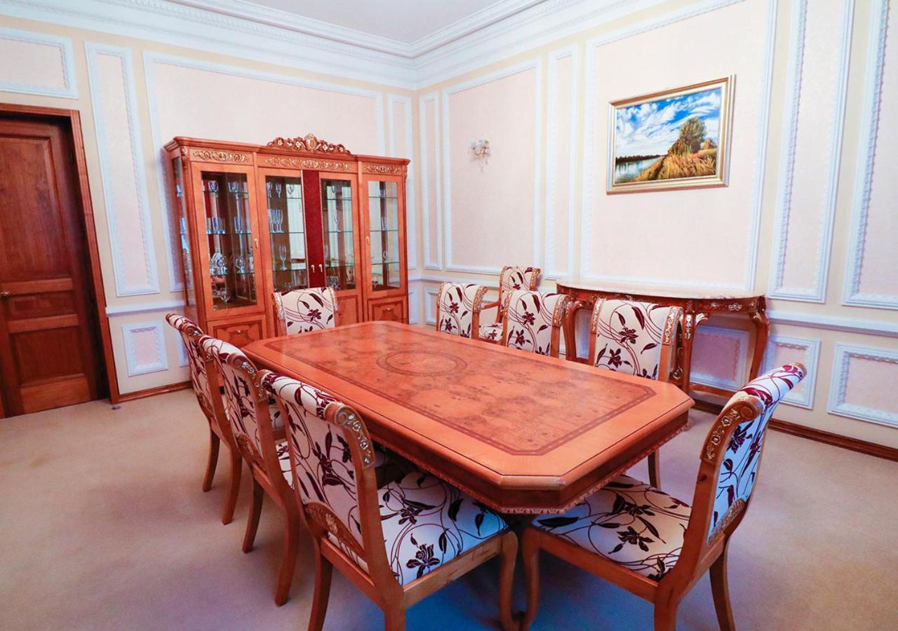 Vip Apartments Dipservice Hall Minsk Eksteriør billede